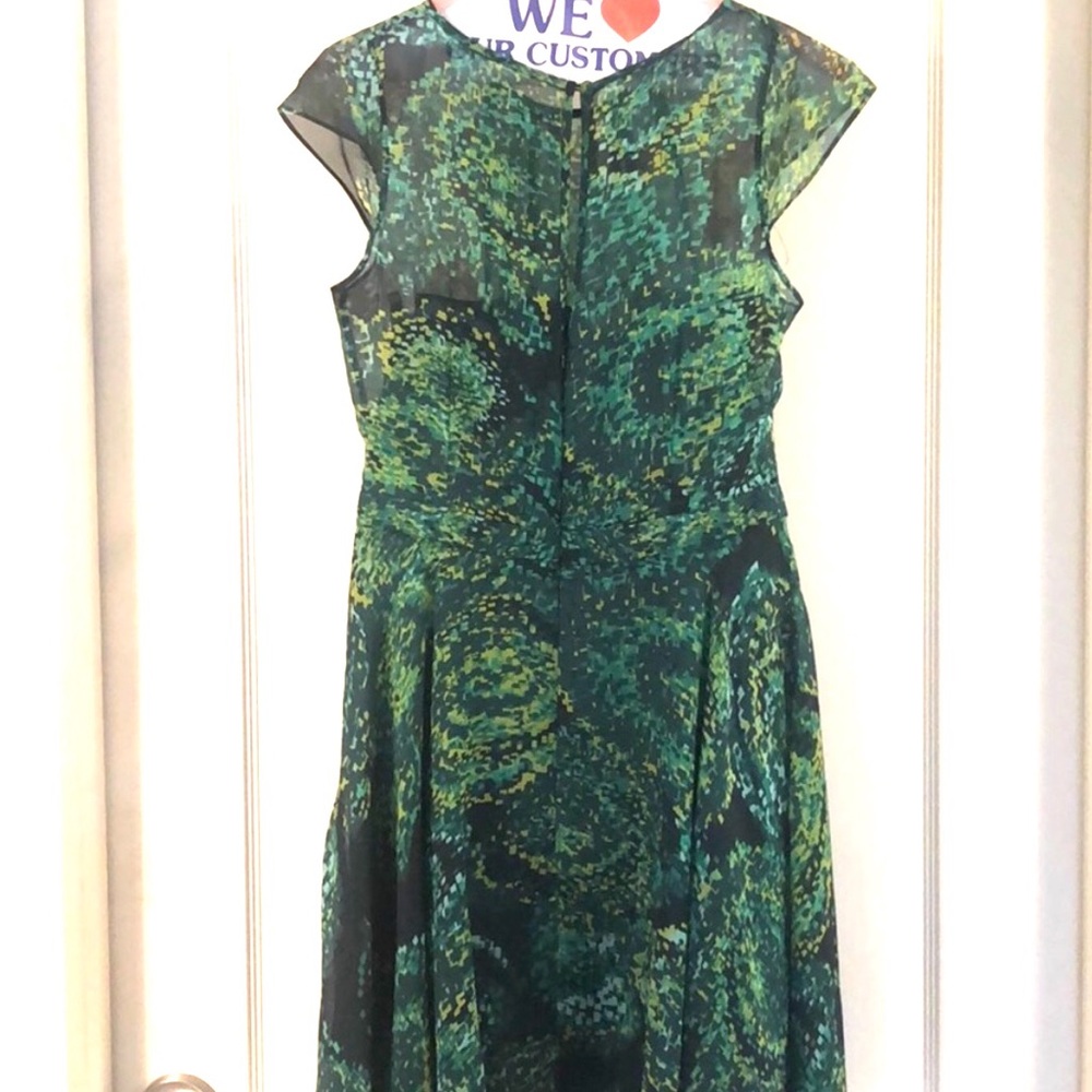 Dress up in Shoshanna green print cocktail dress - Picture 3 of 9